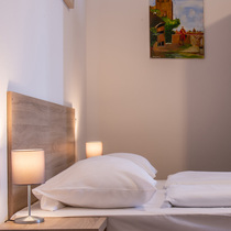 Queens Hotel Zimmer short